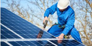 Installation Maintenance Panneaux Solaires Photovoltaïques à Salles-Curan